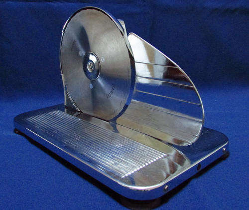 OLD PINEWARE BREAD SLICER