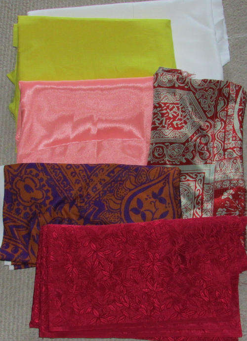 6 PIECES OF FABRIC- VARIOUS SIZES