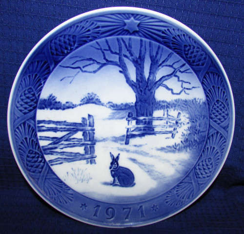 Royal Copenhagen Christmas Plate 1971