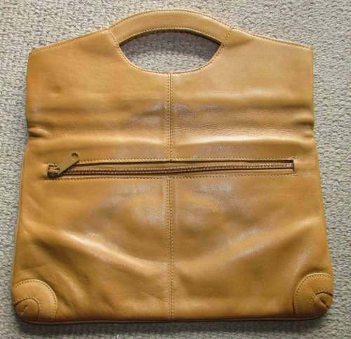 LIGHT BROWN LEATHER BAG