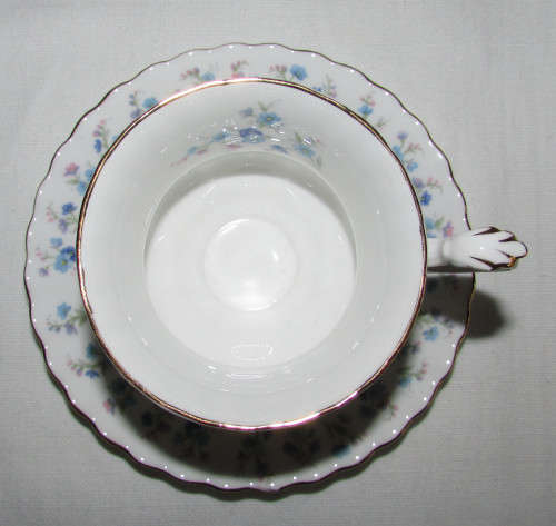 ROYAL ALBERT  "MEMORY LANE "   COFFEE DUO