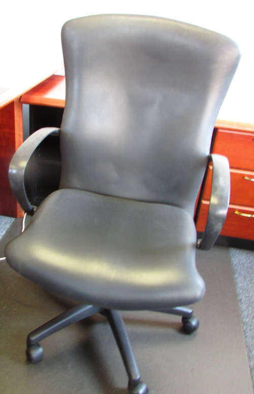 HIGH BACK OFFICE  CHAIR - BLACK
