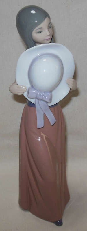 LLADRO FIGURINE - "Bashful Girl with Straw Hat" - Retired