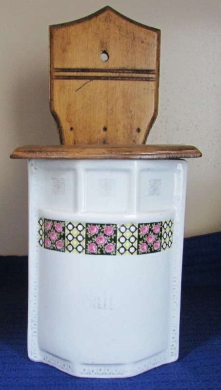VINTAGE SALT BOX