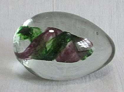 GLASS EGG PAPERWEIGHT