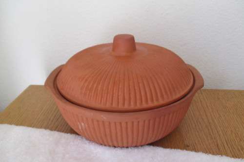 ***AMAZING CLAY POT CHICKEN ROASTER**