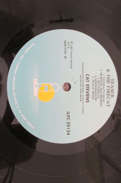 CAT STEVENS - TEASER AND THE FIRE CAT "MORNING HAS BROKEN"