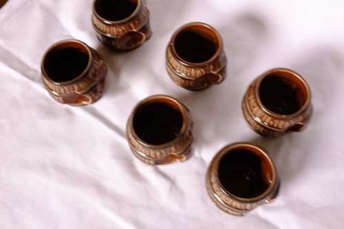 Set of 6 Vintage mini barrel cups