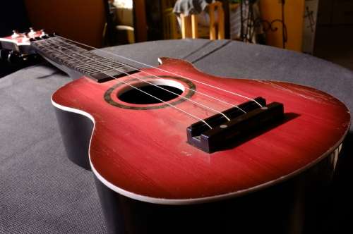 Vintage `Happy Tune` Ukulele
