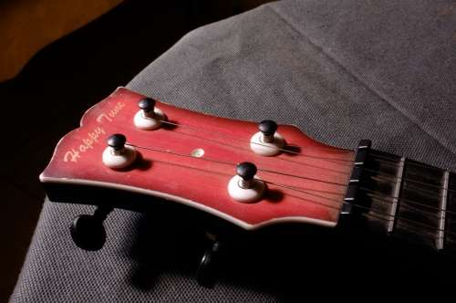 Vintage `Happy Tune` Ukulele