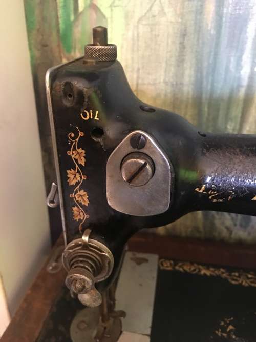 Vintage Jones Hand Crank Sewing Machine