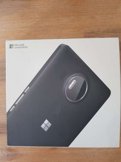 Microsoft Lumia 950 XL *** Excellent Condition ***