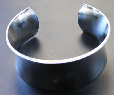 STUNNING THICK STERLING SILVER BANGLE