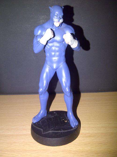 DC FIGURINE CAST IN LEAD WILDCAT
