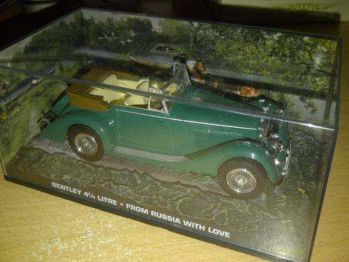 JAMES BOND COLLECTION 1:43: NO. 64 BENTLEY 4 1/4 LITRE - FROM RUSSIA WITH LOVE