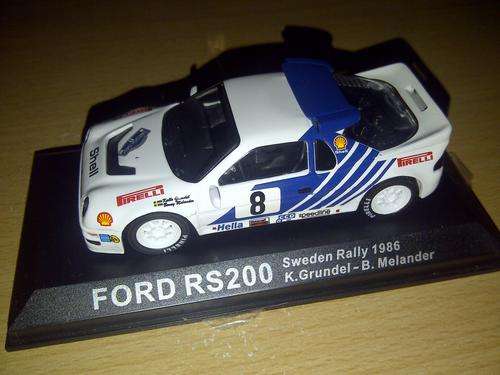 RALLY CAR COLLECTION 1:43 : NO. 15 FORD RS200