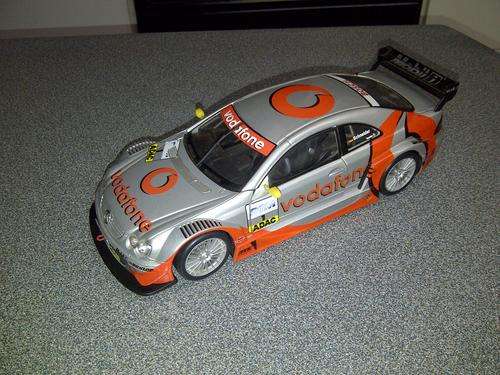 MERCEDES COLLECTION 1:18 MAISTO: DTM RACING CLK DTM 2002
