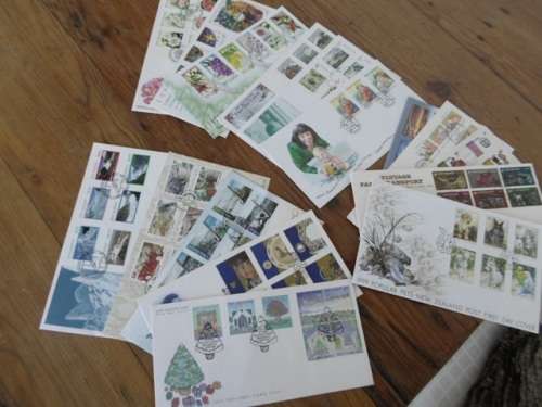 16 X NEW ZEALAND FIRST DAY COVERS IN MINT CONDITION SEE PICS!!!