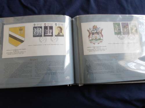 THE COMMONWEALTH COLLECTION OF SILVER JUBILEE FIRST DAY COVERS X 53 SPECIAL COLLECTION BARGAIN