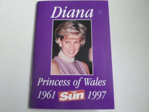 DIANA PRINCESS OF WHALES 1961-1997 10 X  PHOTOS LIMITED EDITION SEE PICS!!!!