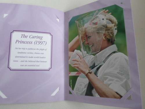 DIANA PRINCESS OF WHALES 1961-1997 10 X  PHOTOS LIMITED EDITION SEE PICS!!!!