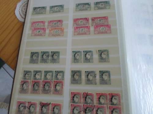 EXTRA LARGE ALBUM 60 FULL PAGES SA UNION AND RSA MINT/USED STAMPS GREAT LOT ONLY 15 PAGES SCANNED