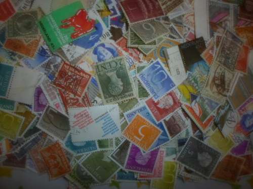 1000 X NETHERLANDS USED STAMPS SEE PICS !!!!!