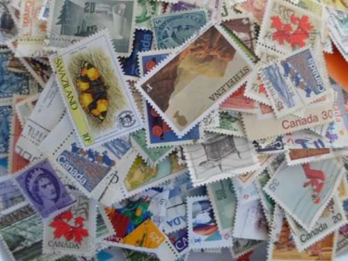 1000 X CANADA  AND MIXED WORLD STAMPS OFF PAPER SEE PICS