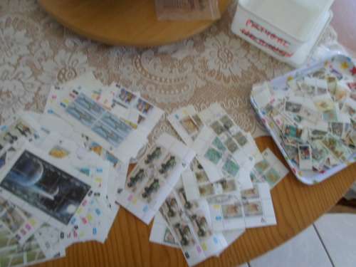 1000 X MINT AND USED STAMPS OFF PAPER VEND,CISCEI,ZAMBIA ETC.LOTS OF CONTROL BLOCKS EXCELLENT LOT