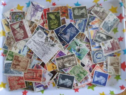 170 GREAT BRITAIN USED OFF PAPER STAMPS GREAT VALUE SEE PICS