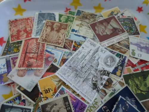 170 GREAT BRITAIN USED OFF PAPER STAMPS GREAT VALUE SEE PICS