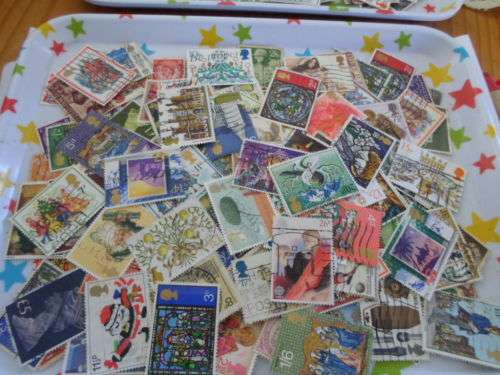 160 X GREAT BRITAIN USED STAMPS OFF PAPER SEE PICS