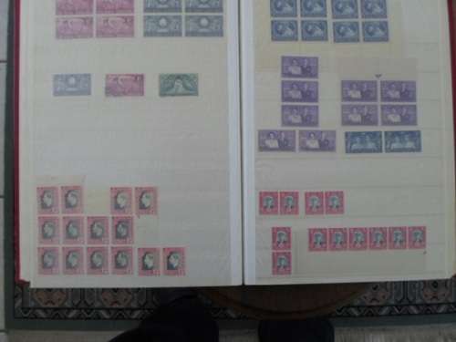 LARGE VERY NEAT ALBUM SA UNION,RSA HOMELANDS,RHODESIA,ZIMBABWE GREAT LOT SEE PICS