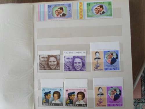 ALBUM VERY NEAT 133 X GREAT BRITAIN ROYALTY MINT STAMPS EXCELLENT COLLECTION BARGAIN SEE PICS