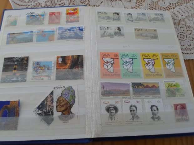 SMALL ALBUM MIXED WORLD STAMPS PLUS MANDELA MINT CONTROL BLOCK SEE PICS