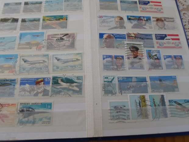 SMALL ALBUM MIXED WORLD STAMPS PLUS MANDELA MINT CONTROL BLOCK SEE PICS