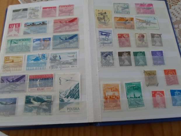 SMALL ALBUM MIXED WORLD STAMPS PLUS MANDELA MINT CONTROL BLOCK SEE PICS