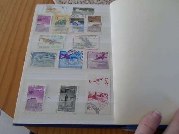 SMALL ALBUM MIXED WORLD STAMPS PLUS MANDELA MINT CONTROL BLOCK SEE PICS