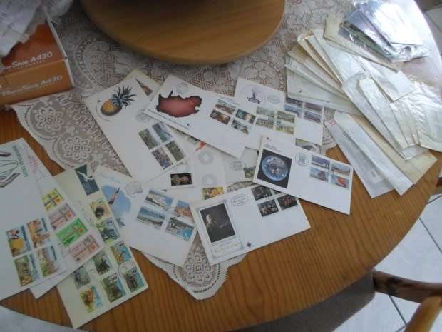MYSTERY PARCEL RSA AND HOMELAND FDC`S ,CONTROL BLOCKS ,POST CARDS MIXED LOT BARGAIN SEE PICKS