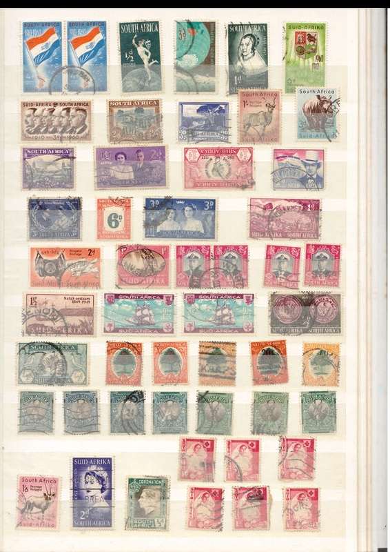 LARGE ALBUM MIXED WORLD USED AND MINT STAMPS 30 FULL PAGES 1320 STAMPS GREAT LOT SEE PICS