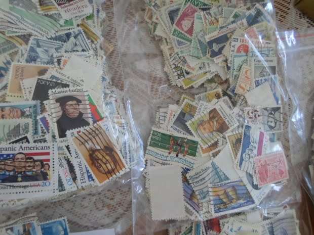 5000 X UNITED STATES OF AMERICA STAMPS OFF PAPER VERY NEAT LOT SEE PICS