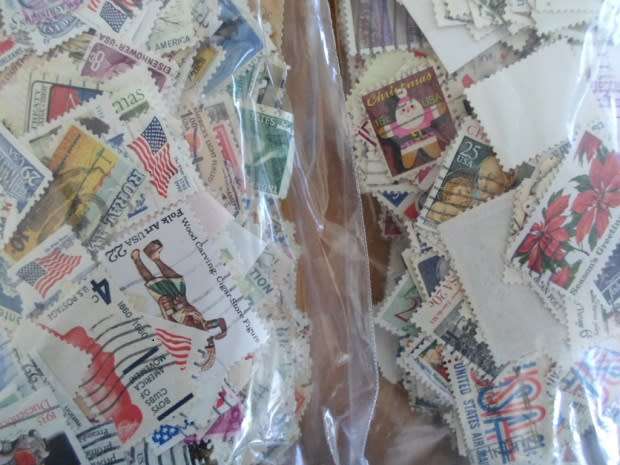 5000 X UNITED STATES OF AMERICA STAMPS OFF PAPER VERY NEAT LOT SEE PICS