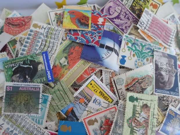 1000 X MIXED WORLD STAMPS OFF PAPER A GREAT LOT SEE PICS