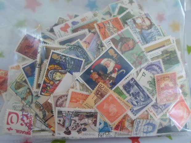 1000 X MIXED WORLD STAMPS OFF PAPER A GREAT LOT SEE PICS