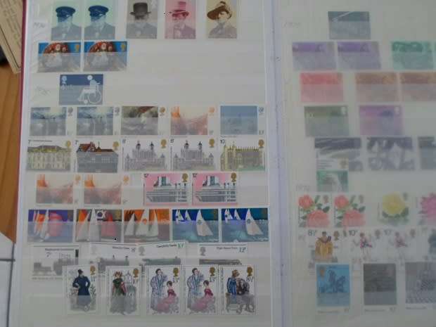 ALBUM GREAT BRITAIN 865 X MINT STAMPS 1936 TO 1992 GOOD VALUE SEE PICS