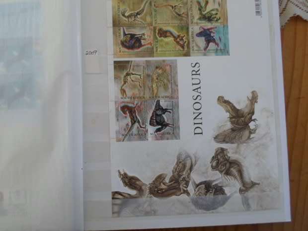 LARGE ALBUM RSA MINT STAMPS 2000 TO 2012 EXCELLENT COLLECTION CV R 7000 BARGAIN SEE PICS
