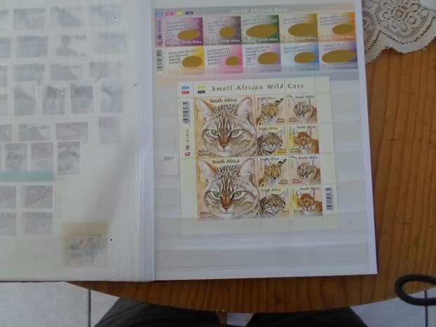 LARGE ALBUM RSA MINT STAMPS 2000 TO 2012 EXCELLENT COLLECTION CV R 7000 BARGAIN SEE PICS