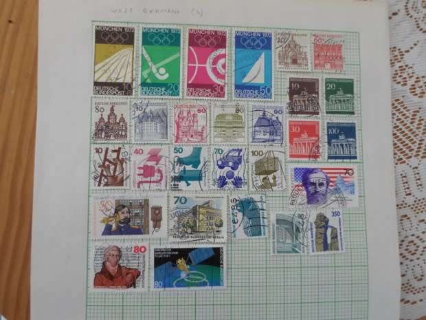MIXED WORLD STAMPS 330 USED OFF PAPER STAMPS GOOD VALUE SEE PICS