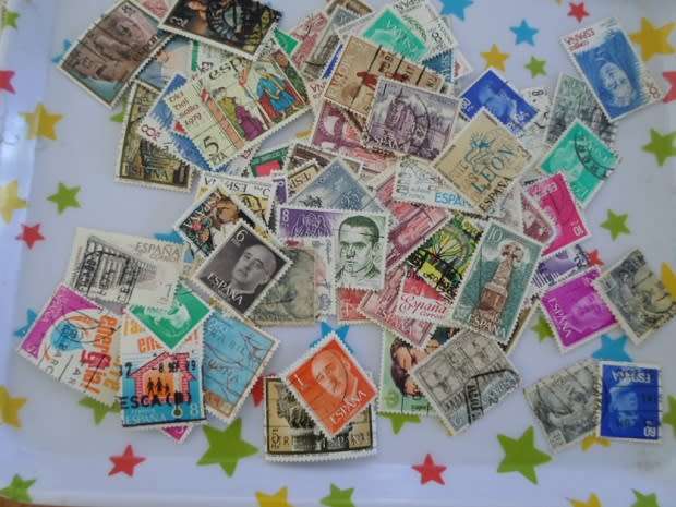 1300 X MIXED WORLD STAMPS USED GREAT LOT GOOD VALUE SEE PICS