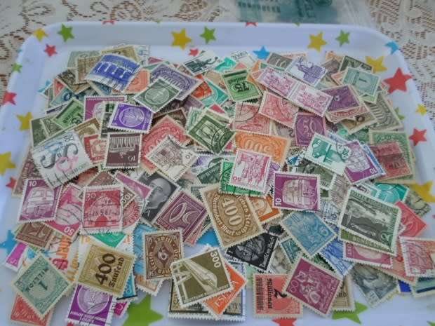 1300 X MIXED WORLD STAMPS USED GREAT LOT GOOD VALUE SEE PICS